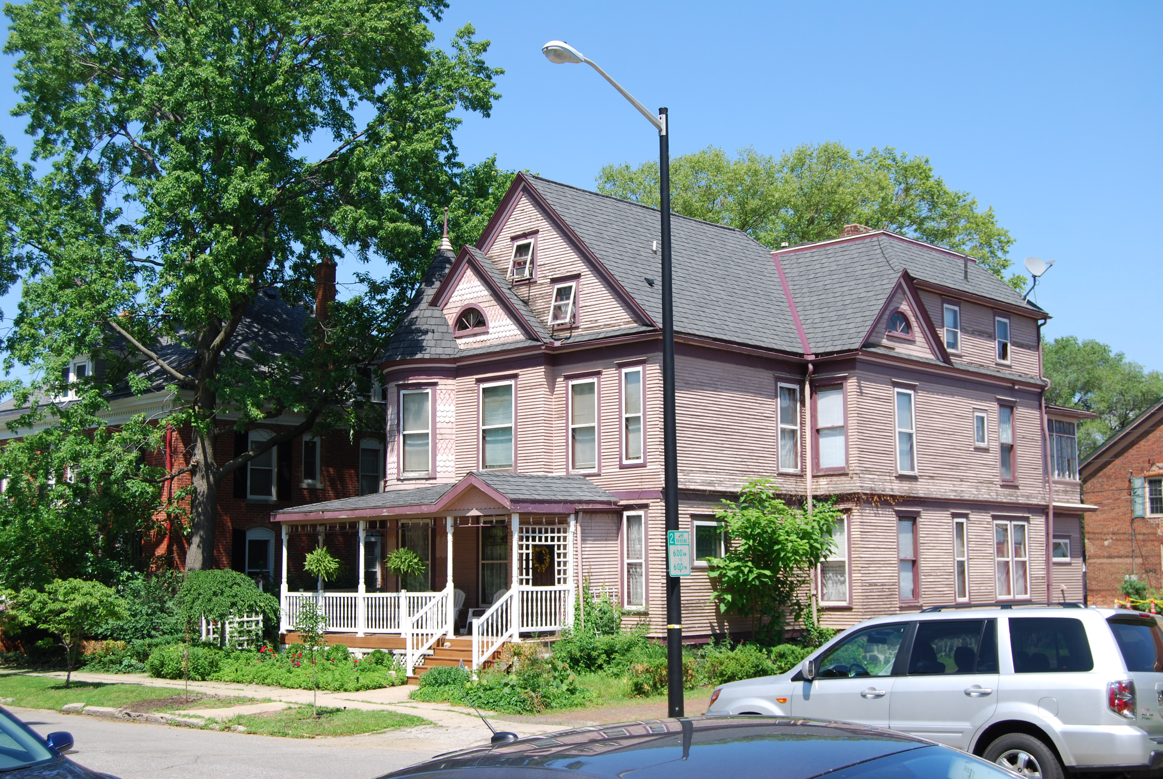 116 S. Taylor Street